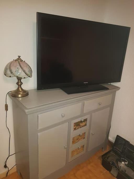 Chez Nino Wifi Gratuit Βίλα Beaulieu-sur-Loire Εξωτερικό φωτογραφία